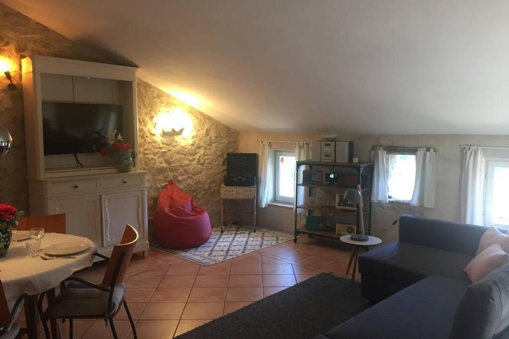 Holiday home Cocotte Luberon, Forcalquier